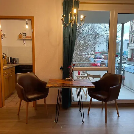Apartment Kunstlerisches 2r-apartment Im Leipziger Westen, Karl-heine-kanal, Ruhige Lage