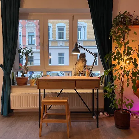 Apartment Kunstlerisches 2r-apartment Im Leipziger Westen, Karl-heine-kanal, Ruhige Lage Leipzig
