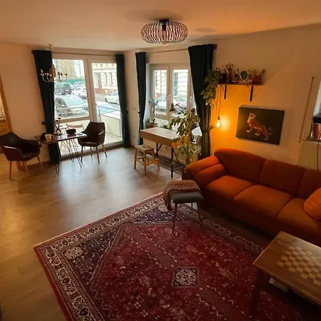 Apartment Kunstlerisches 2r-apartment Im Leipziger Westen, Karl-heine-kanal, Ruhige Lage Leipzig