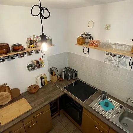 Kunstlerisches 2r-apartment Im Leipziger Westen, Karl-heine-kanal, Ruhige Lage Leipzig
