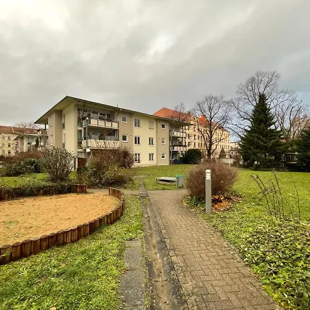 Kunstlerisches 2r-apartment Im Leipziger Westen, Karl-heine-kanal, Ruhige Lage Leipzig